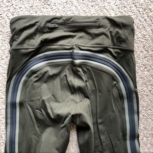 Lululemon Olive Hunter Green Leggings, size 8